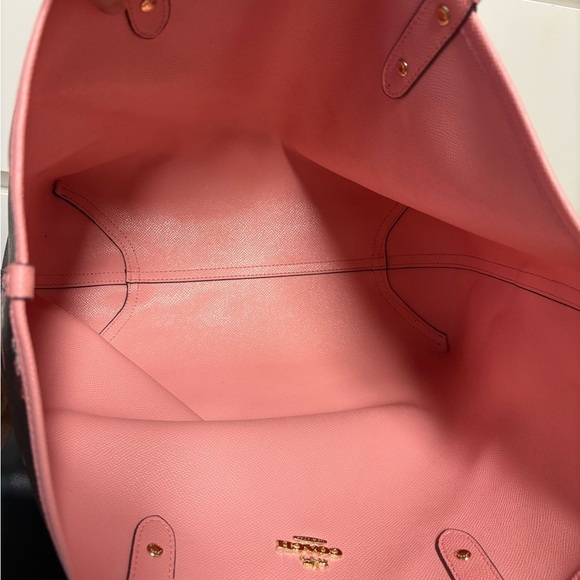 Coach Floral Pink and Brown Reversible Tote Bag - Picture 4 of 16